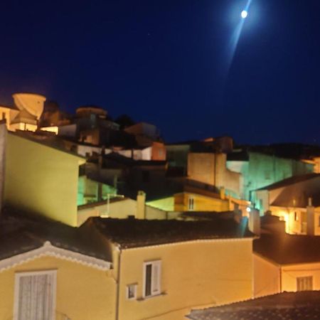 Casa Vacanze Piazza Apartment 2 Sant'Andrea di Conza Esterno foto